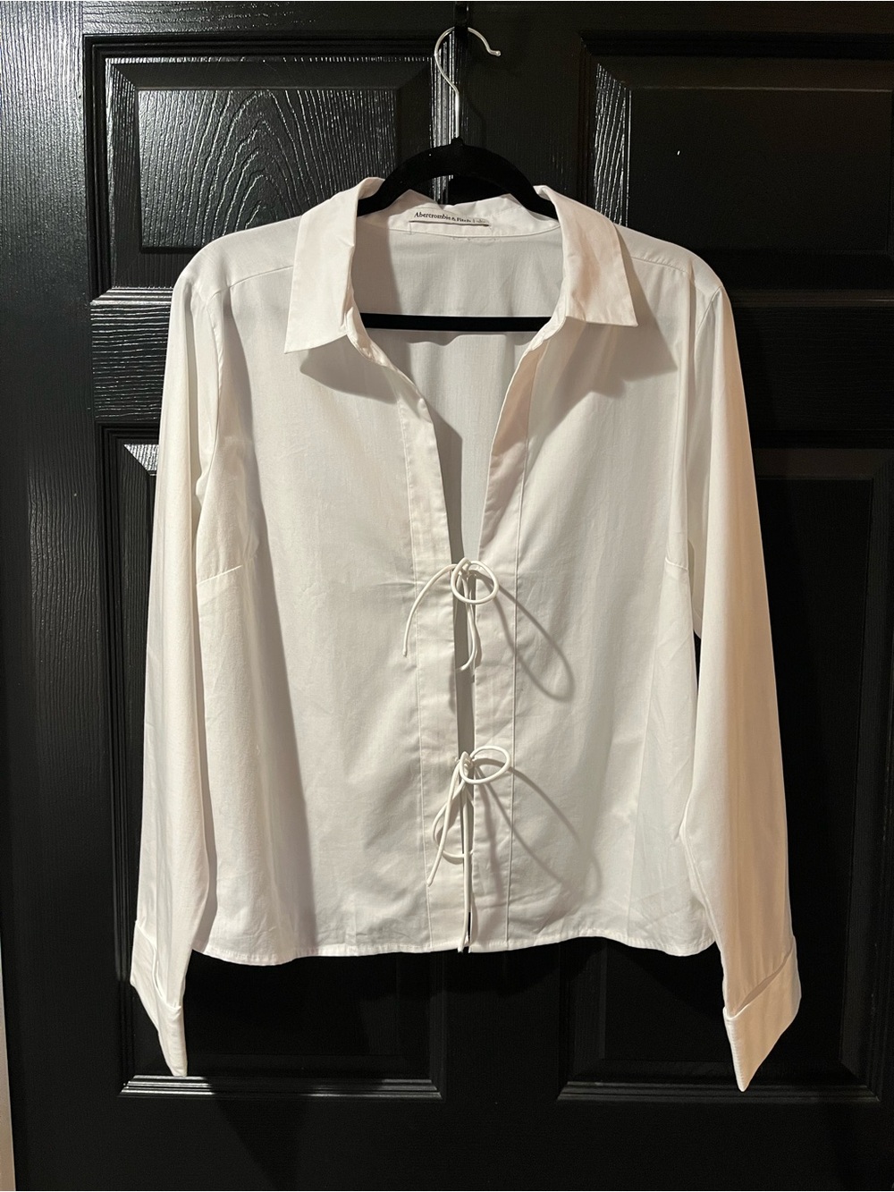 Abercrombie & Fitch White Tie-Front Long-Sleeve Shirt